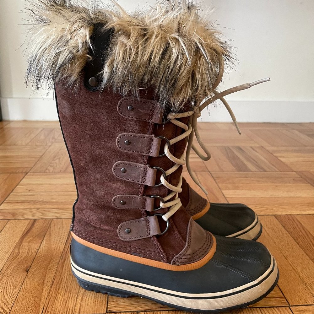 SOREL - Women's Joan of Arctic Waterproof Insulated Winter Boot Size 7.5